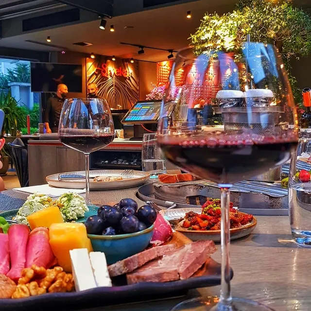 Izgara et ve mangal tabağı — Şivekar Beylikdüzü