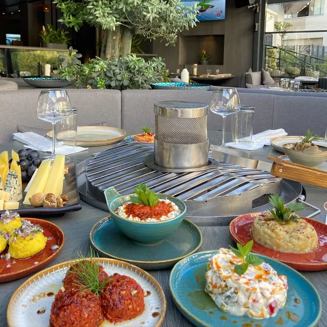 Izgara et ve mangal tabağı — Şivekar Beylikdüzü